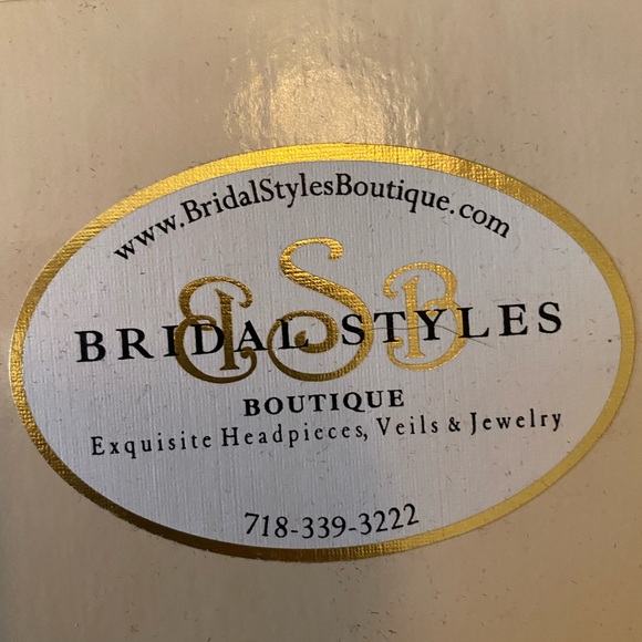 Bridal styles E140 Classic CZ Floral Earrings - Picture 2 of 4